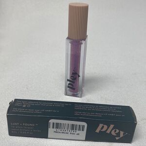 Pley Lust & Found Lip Gloss Lacquer .20 oz Carmen NIB